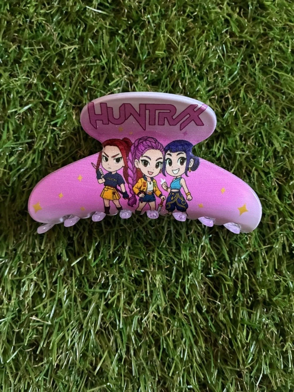 KPOP Demon Hunters Pink Glitter Paddle Brush + Pink K-pop Hair Clip